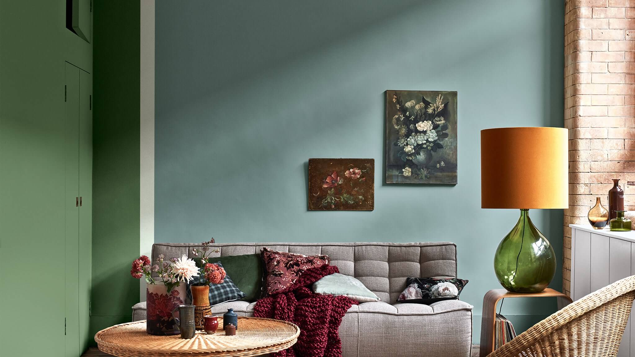 Menciptakan ruang tamu yang hangat dan ekspresif dengan tren warna 2020 cf20_2020_color_trends_living_room