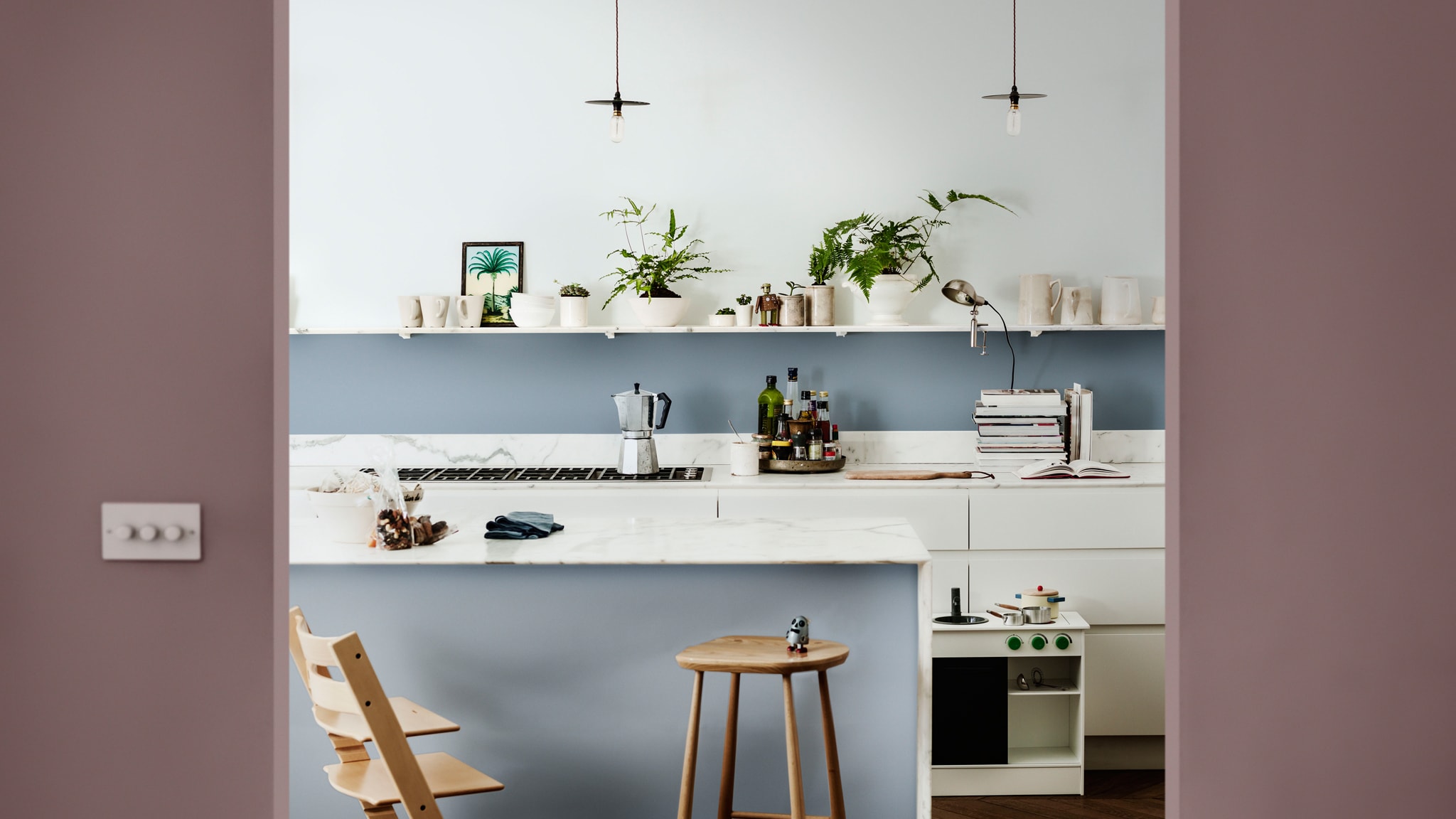 Dulux Colour-of-the-Year-2018 Waktu santai bersama keluarga Dapur Inspirasi Indonesia 69 Dulux Colour-of-the-Year-2018 Waktu santai bersama keluarga Dapur Inspirasi Indonesia 69