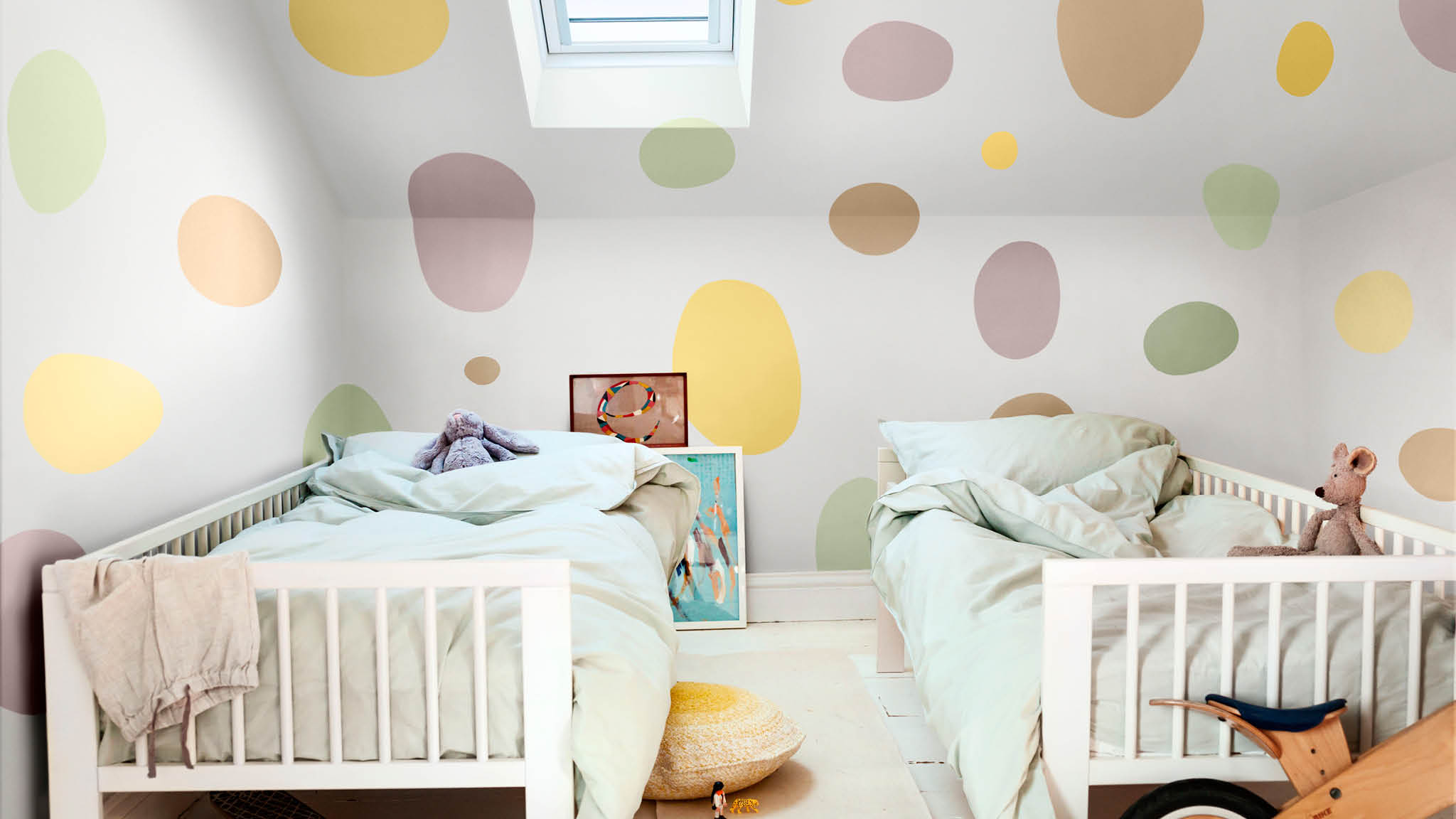 Sudut penuh warna di kamar tidur anak Sudut penuh warna di kamar tidur anak