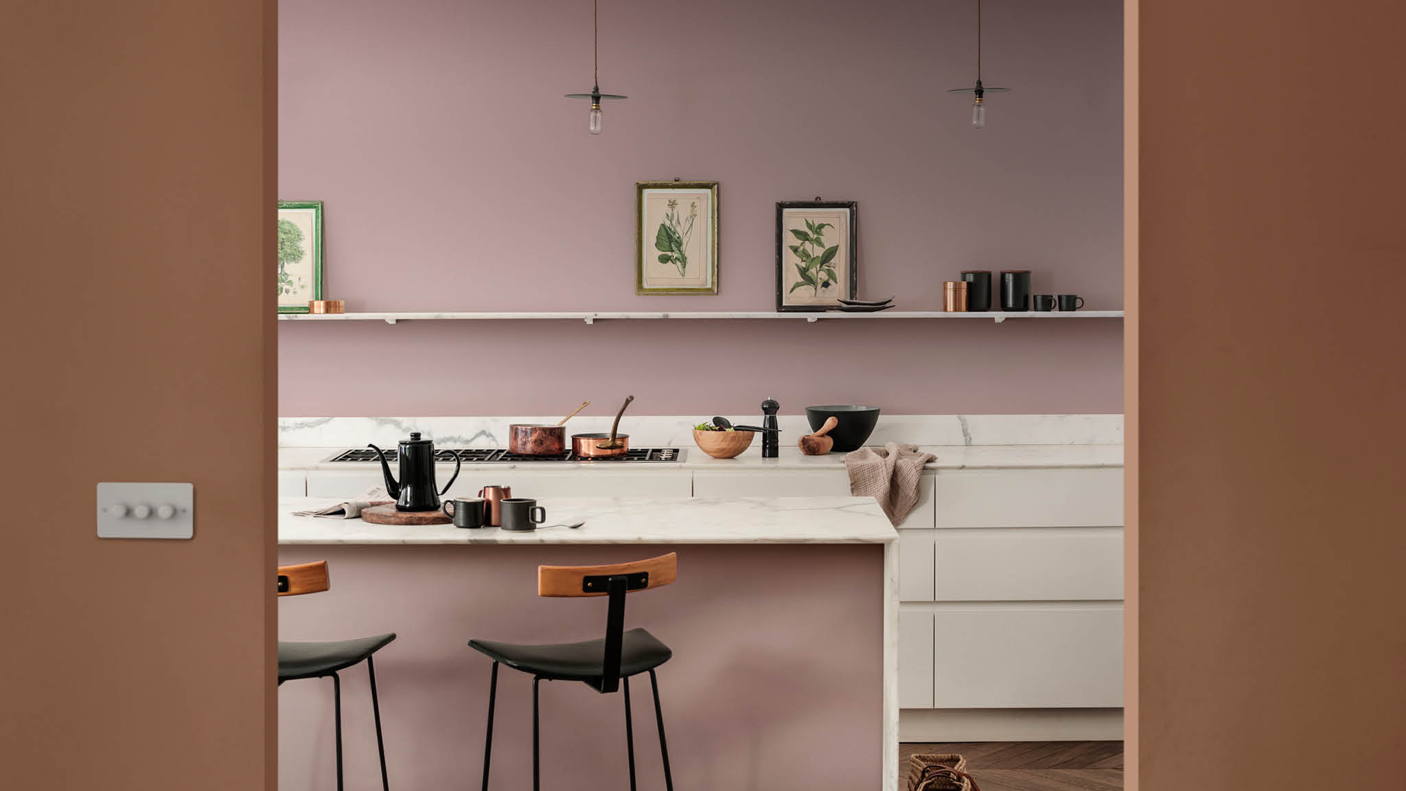Warna hangat di dapur Anda Warna hangat di dapur